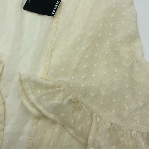 Torrid Women’s Plus Size Cream Tiered Ruffle Open Kimono Clip Dot Size 2X, 3X 4X - Picture 8 of 13